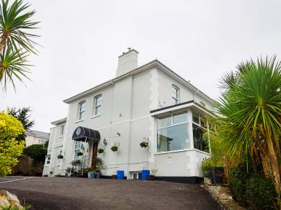 The Cleveland Bed and Breakfast Torquay Devon UK 55